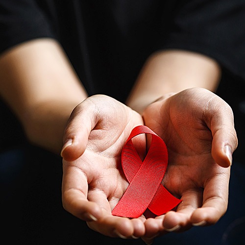 8 αλήθειες για το AIDS και τα σεξουαλικώς μεταδιδώμενα νοσήματα